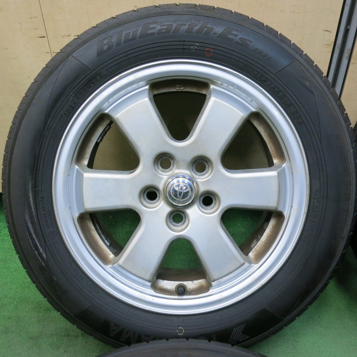 バリ溝！23年！9分☆トヨタ 20系 プリウス 純正 185/65R15