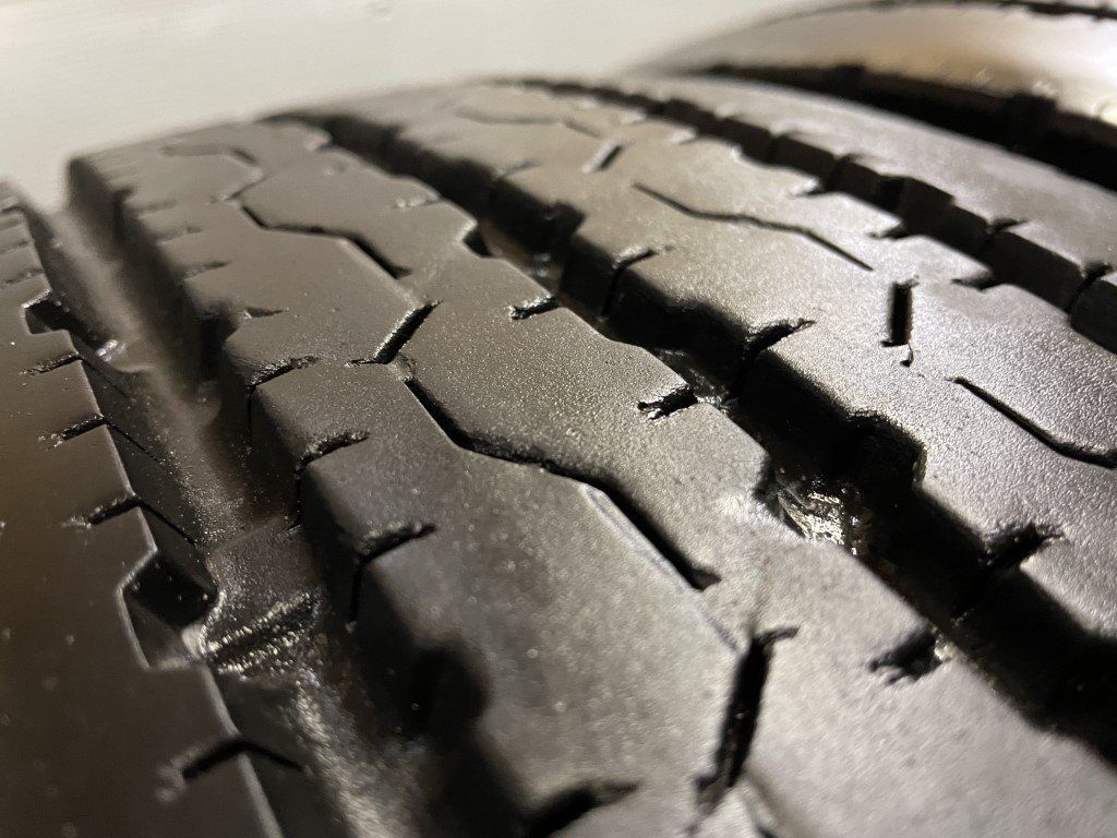 BS DURAVIS R205 205/85R16 117/115L LT 16インチ ライトトラック用 夏 