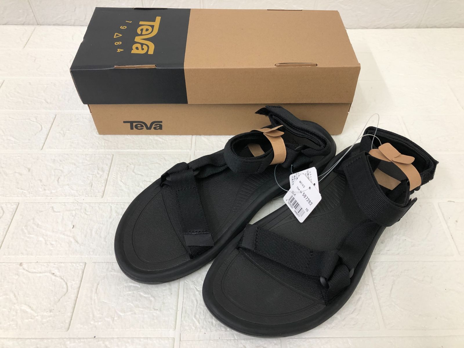 TEVA テバ メンズ サンダル ハリケーン XLT2ブラック 28.0cm