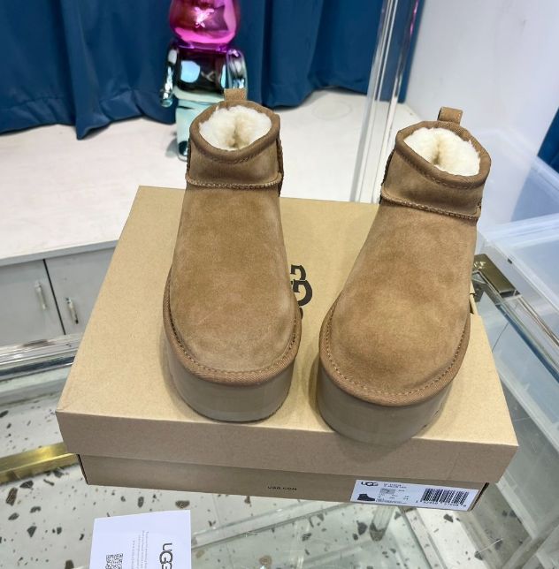 アグ 厚底ブーツ ウルトラミニ ugg 24cm 38 24cm ショート - メルカリ