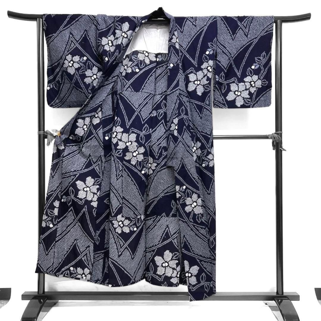 浴衣 有松鳴海絞り 花模様 流線 ネイビー 藍染 着物 044a d ◇現代