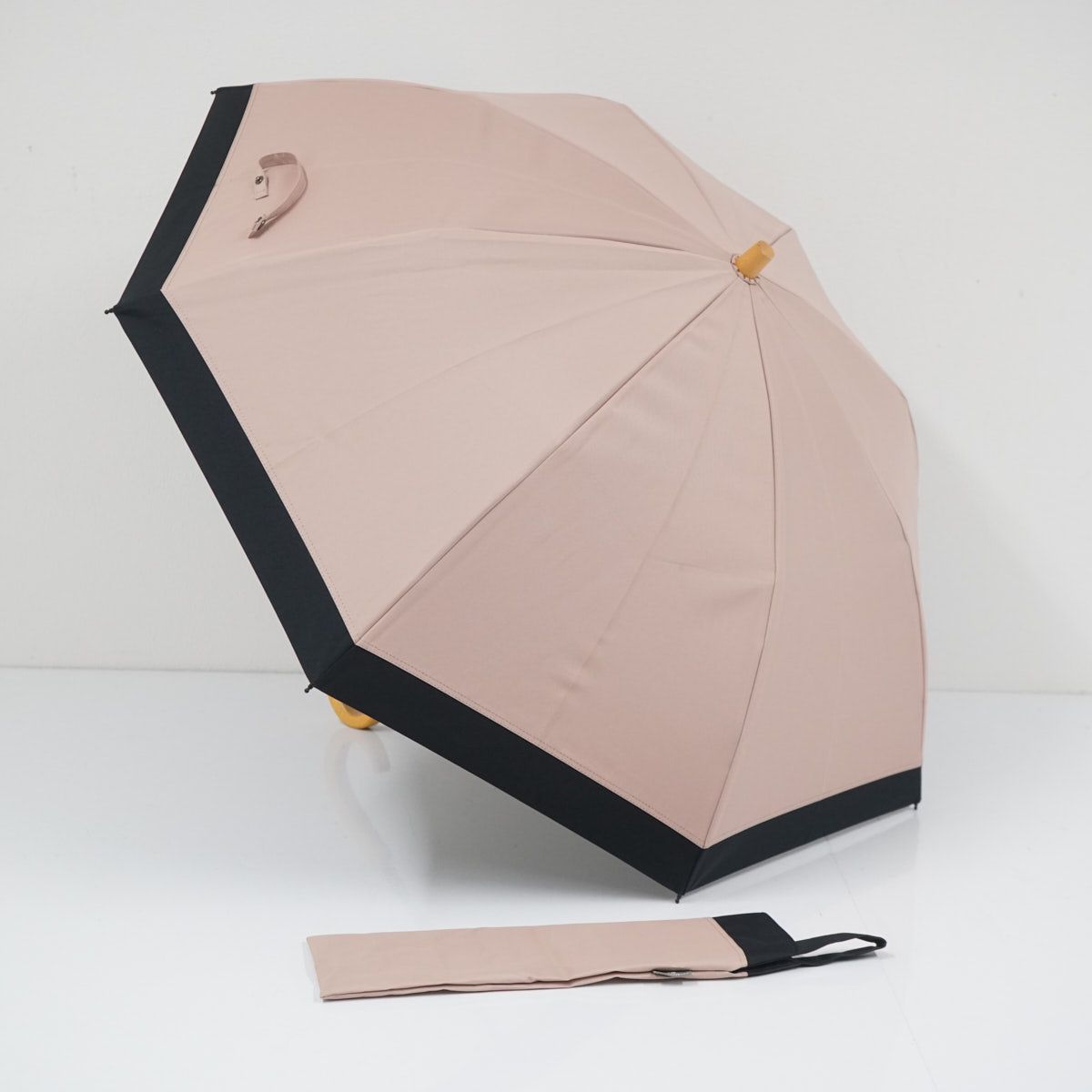 サンバリア100 完全遮光折日傘 USED美品 2段折 S◇中古品