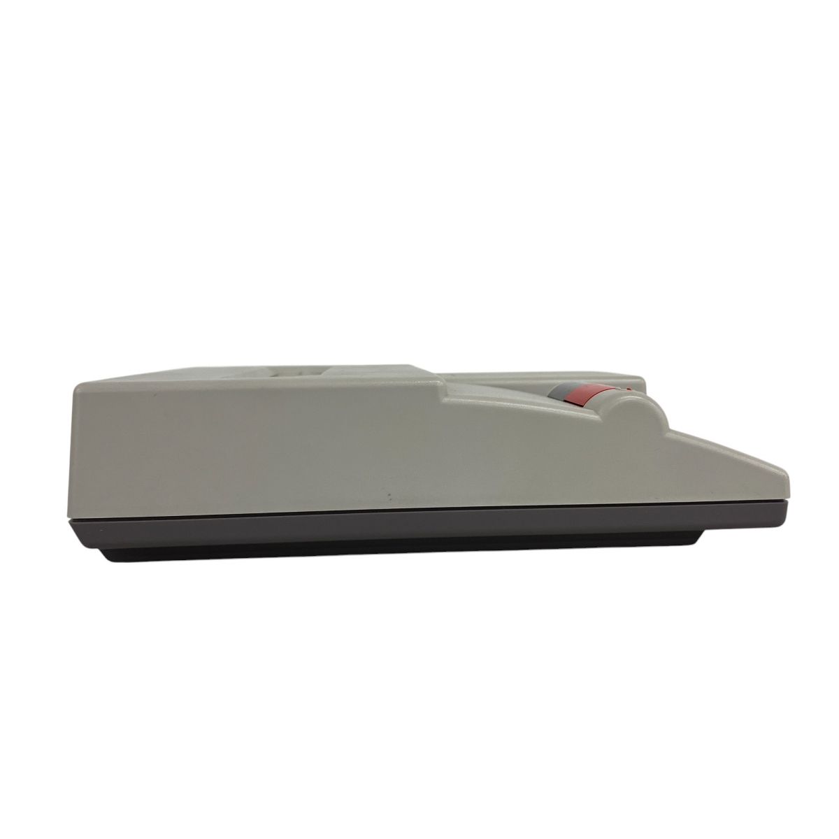 Nintendo HVC-101 ニューファミコン 家庭用ゲーム機 ジャンク K9997843