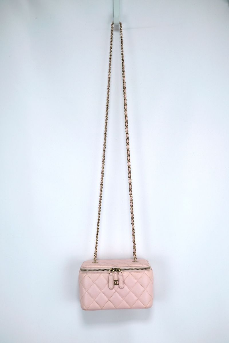 CHANEL バニティバッグ CHANEL シャネル スモール バニティケース キャビアスキン