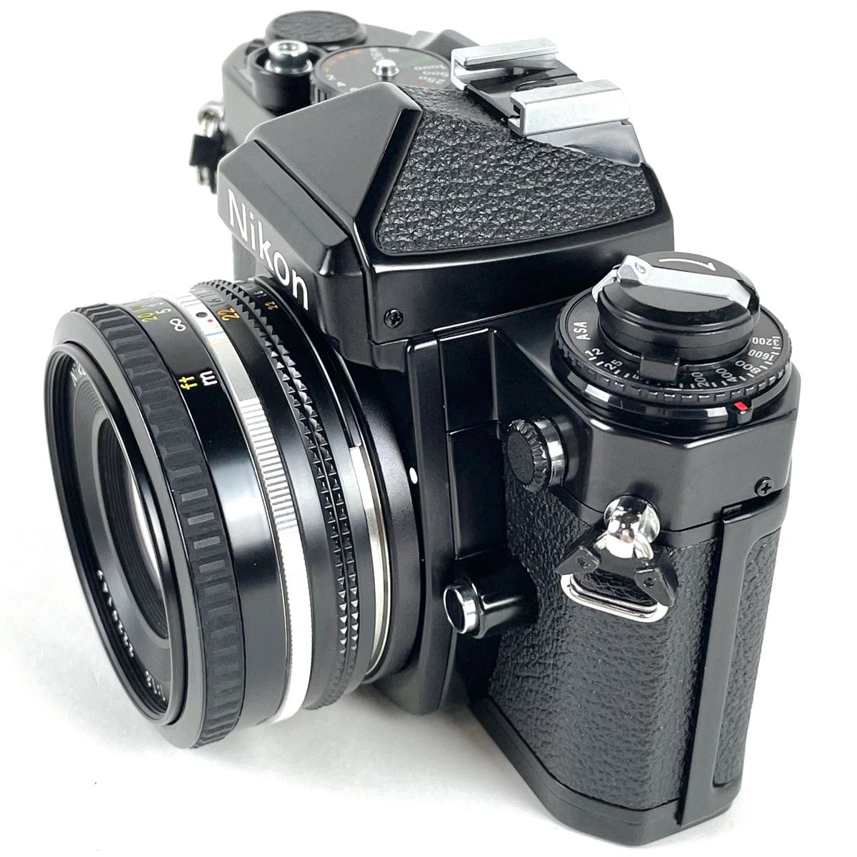 ニコン Nikon FE + Ai-S NIKKOR 50mm F1.8 パンケーキ フィルム マニュアルフォーカス 一眼レフカメラ 【中古】