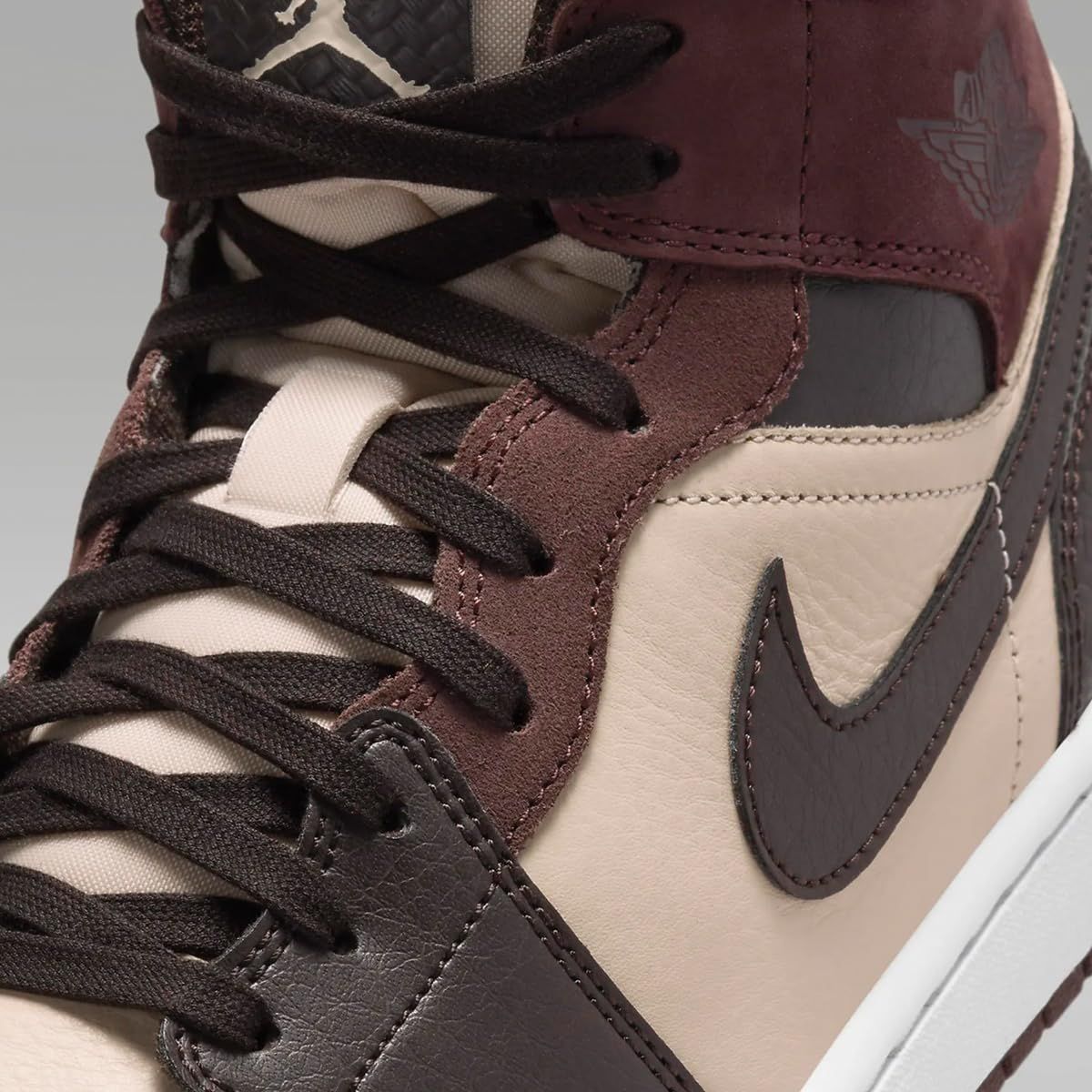 ナイキ] エア ジョーダン 1 MID SE [AIR JORDAN 1 MID SE] ベルベット 