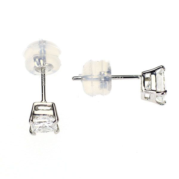 新品 Pt900 プリンセスカットダイヤモンド ピアス 0.677ct G VS1  