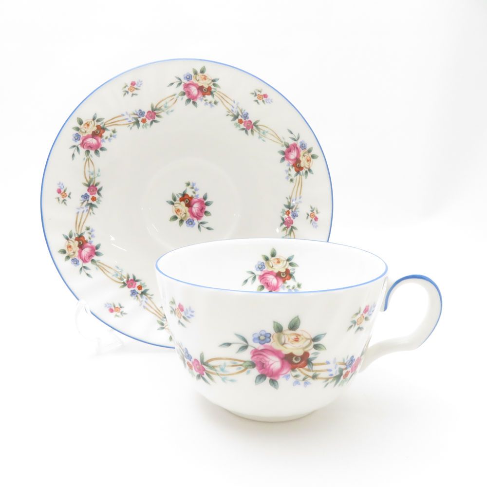 【北海道から発送】英国製　ミントン★サマーブーケ★B&Bプレート2枚 美品 MINTON ミントン サマーブーケ ティーカップ＆ソーサー BB