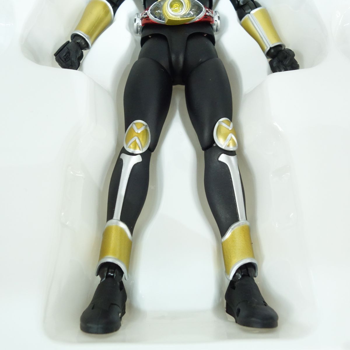 S.H.Figuarts(真骨彫製法) 仮面ライダーアギト トリニティ 未開封 仮面