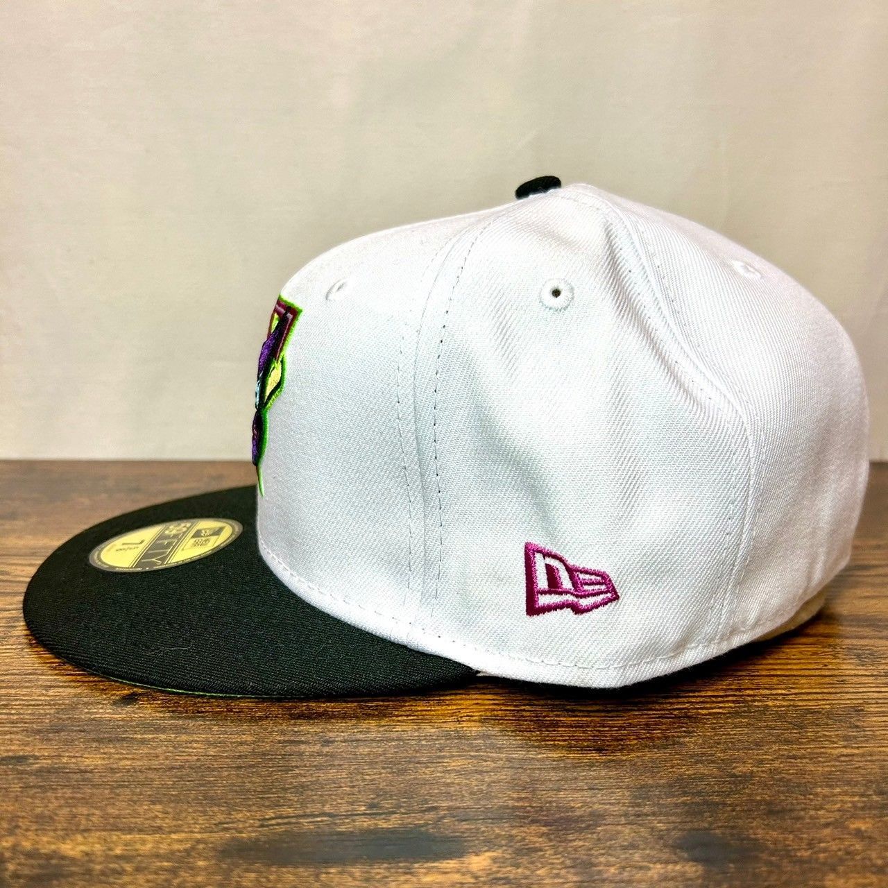 B30 ニューエラ 59fifty トロント ブルージェイズ 希少 美品1710 B30 ニューエラ 59fifty トロント ブルージェイズ 希少 美品1710
