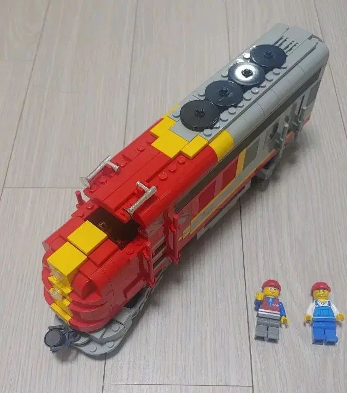 LEGOブロック 10020 サンタフェ 版売ります