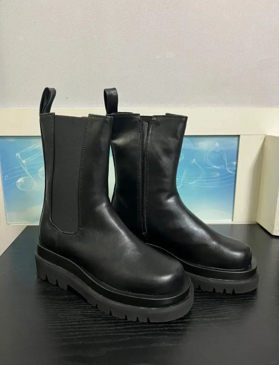 商品 チェルシーブーツ 245
