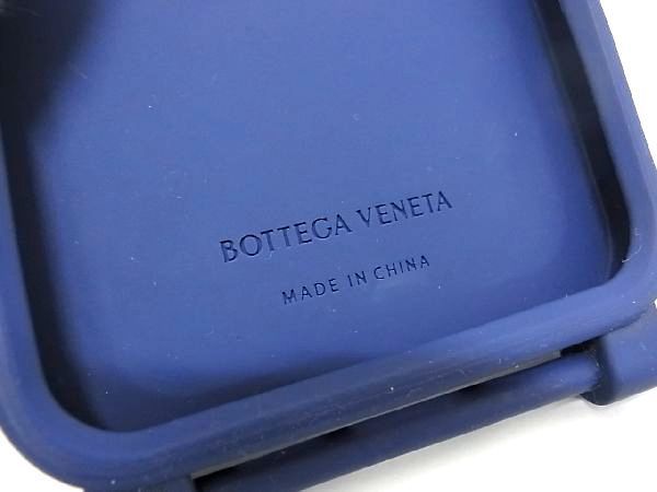 ■極美品■ BOTTEGA VENETA ボッテガヴェネタ ラバー iPhone 13PROMAX 対応 アイフォンケース スマホケース ブルー系  AR7682