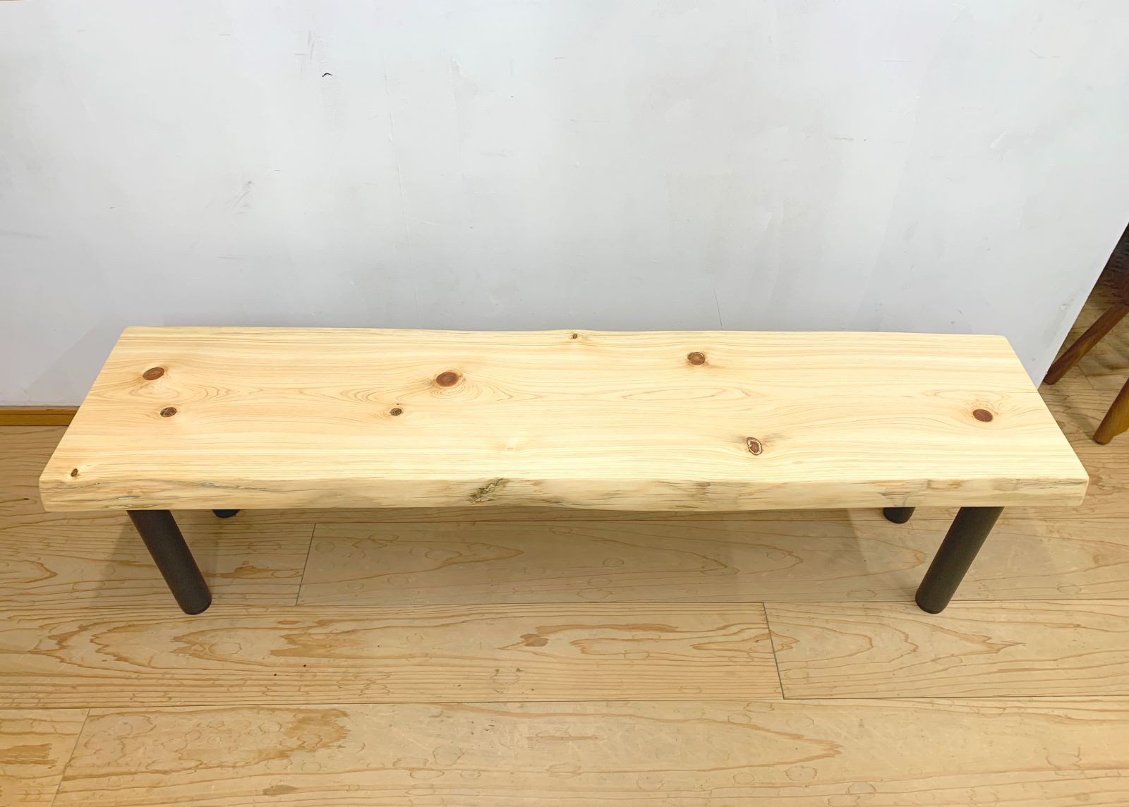 ヒノキ 一枚板のベンチ 137cm 木製ベンチ 桧 檜 T139