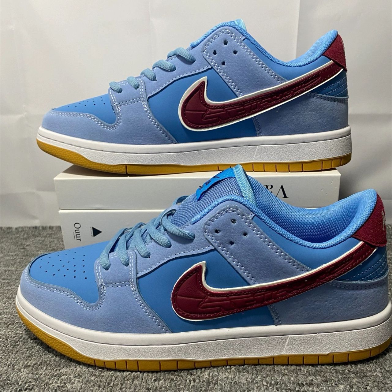 NIKE SB DUNK LOW PRO 【PHILLIES】 ナイキ SB ズーム ダンク ロー プロ VALOR BLUE/TEAM MAROON  dq4040-400 - メルカリ