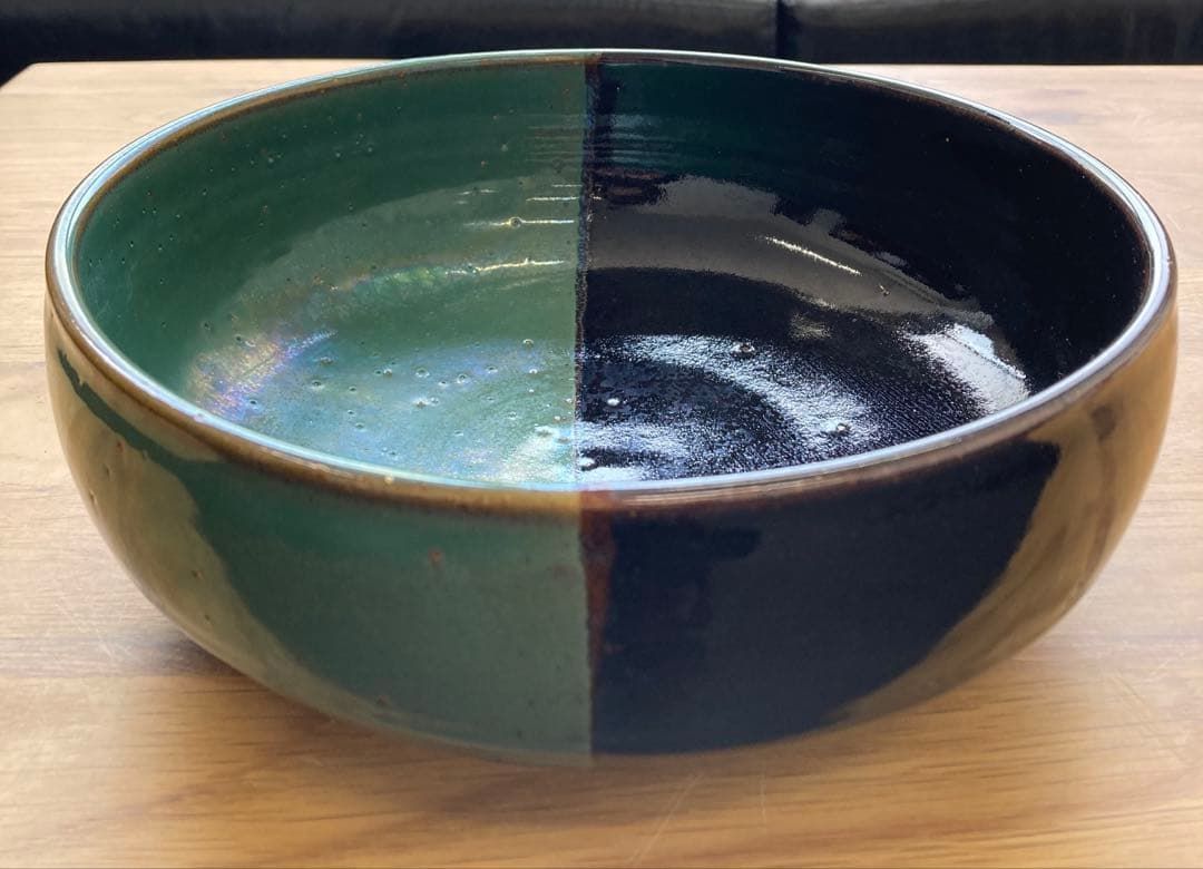 値下げ！未使用！鳥取民藝　中井窯　深鉢　染め分け大皿　24cm 飾り皿　牛ノ戸焼 未使用！鳥取民藝 中井窯 深鉢 染め分け大皿 24cm 飾り皿 牛ノ戸焼