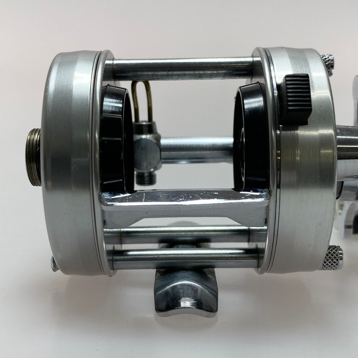 §§Abu Garcia アブガルシア アンバサダー2500C IAR 両軸リール パーツ欠品 ジャンク品(D) Abu Garcia アブガルシア アンバサダー2500C IAR 両軸リール