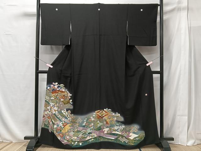 平和屋着物□豪華黒留袖 作家物 駒刺繍 地紙鴛鴦花文 暈し染め