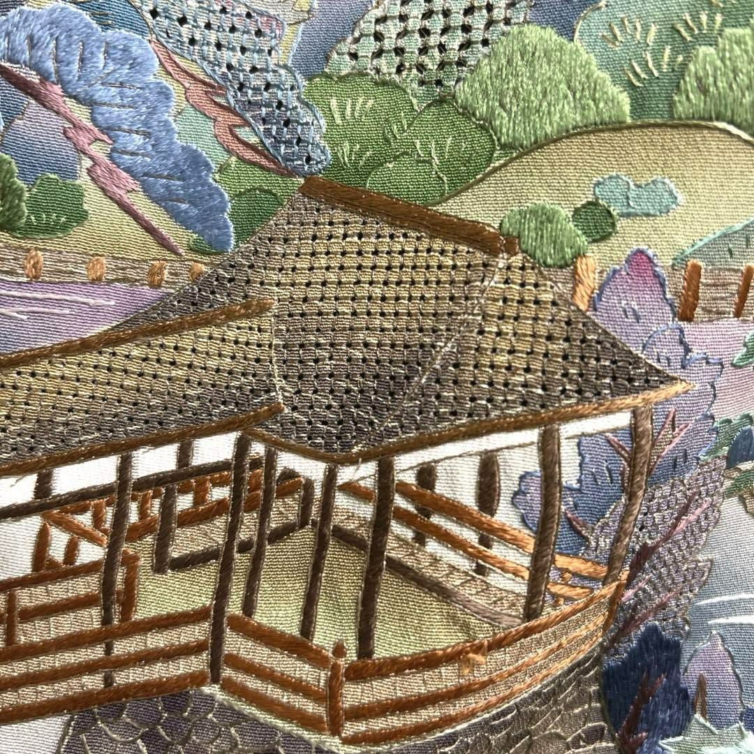黒留袖 スワトウ刺繍 宗刺繍 風景 遠山 松 流水 五つ紋 着物 黒留袖 スワトウ刺繍 宗刺繍 風景 遠山 松 流水 五つ紋 着物