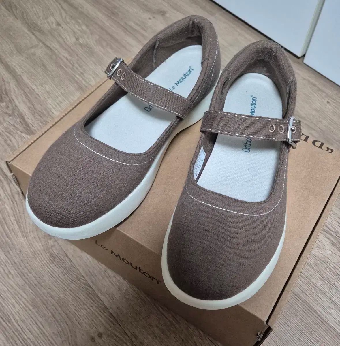 正規品 ルメトウ レッツ メリージェーン スニーカー ブラウン 255