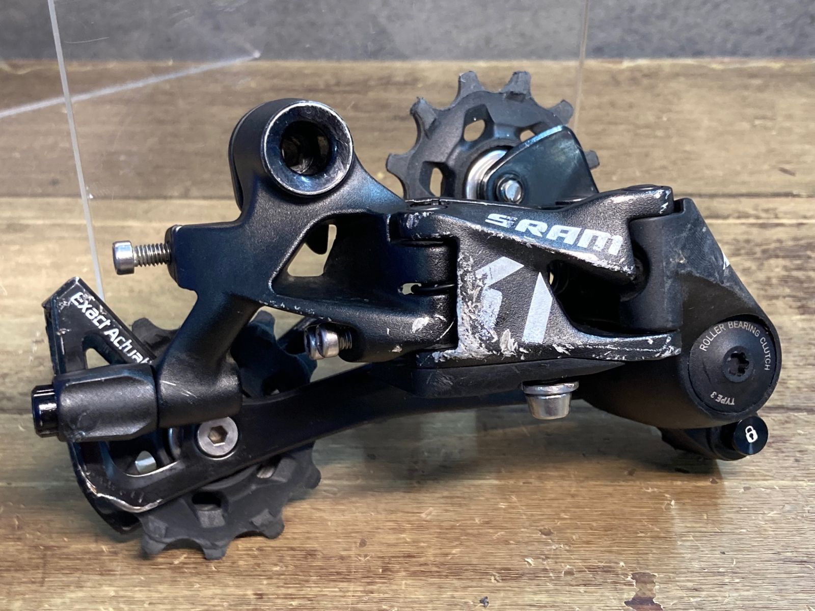 JH747 スラム SRAM APEX 1 リアディレイラー 11S