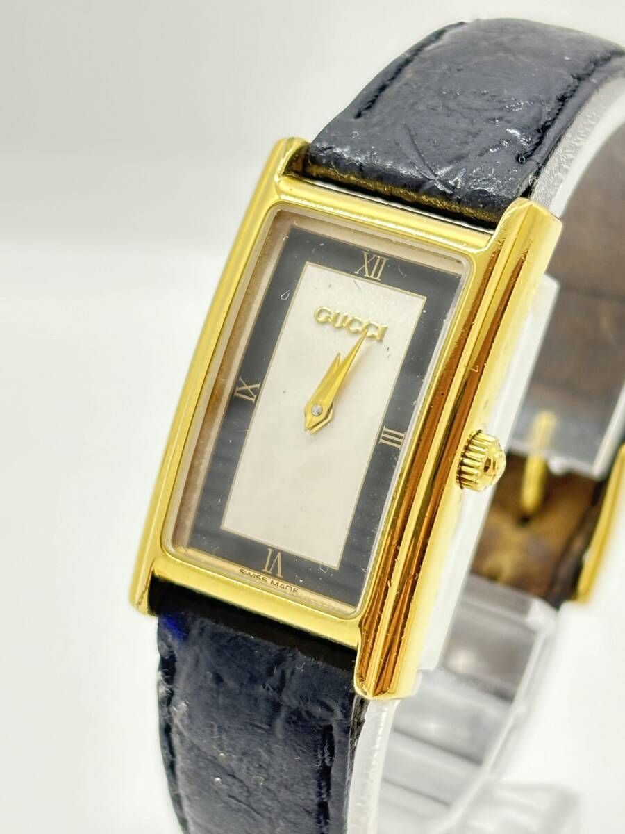 Exc+5] GUCCI 2600L スイスクォーツ ゴールド×ネイビーブルー