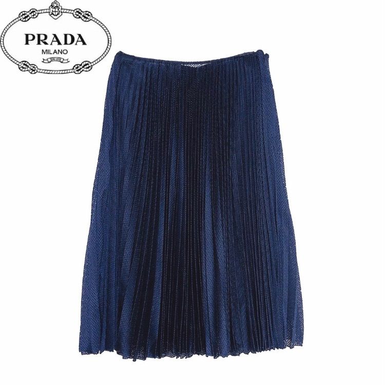 PRADA プラダ　ネイビー　プリーツスカート PRADA プラダネイビープリーツスカート