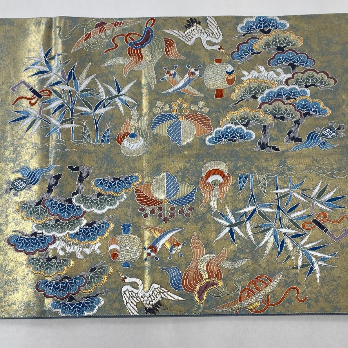 袋帯 美品 名品 落款 宝尽くし 鶴 金糸 箔 金色 お太鼓柄 正絹