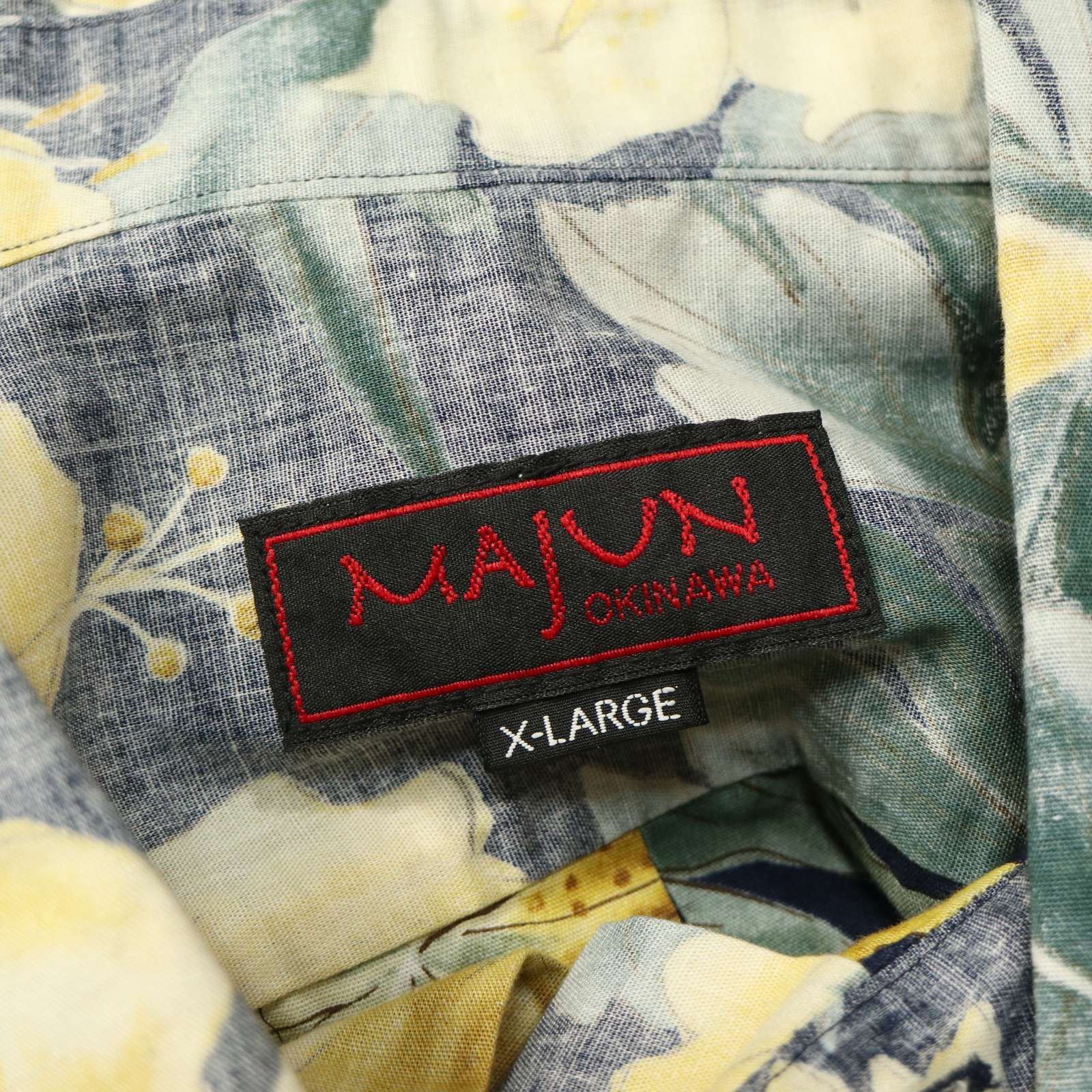 ✨希少サイズ 美品 近年 MAJUN マジュン XXL かりゆし 半袖 シャツ ✨美品 希少XXL 近年モデル MAJUN マジュン かりゆしウェア半袖