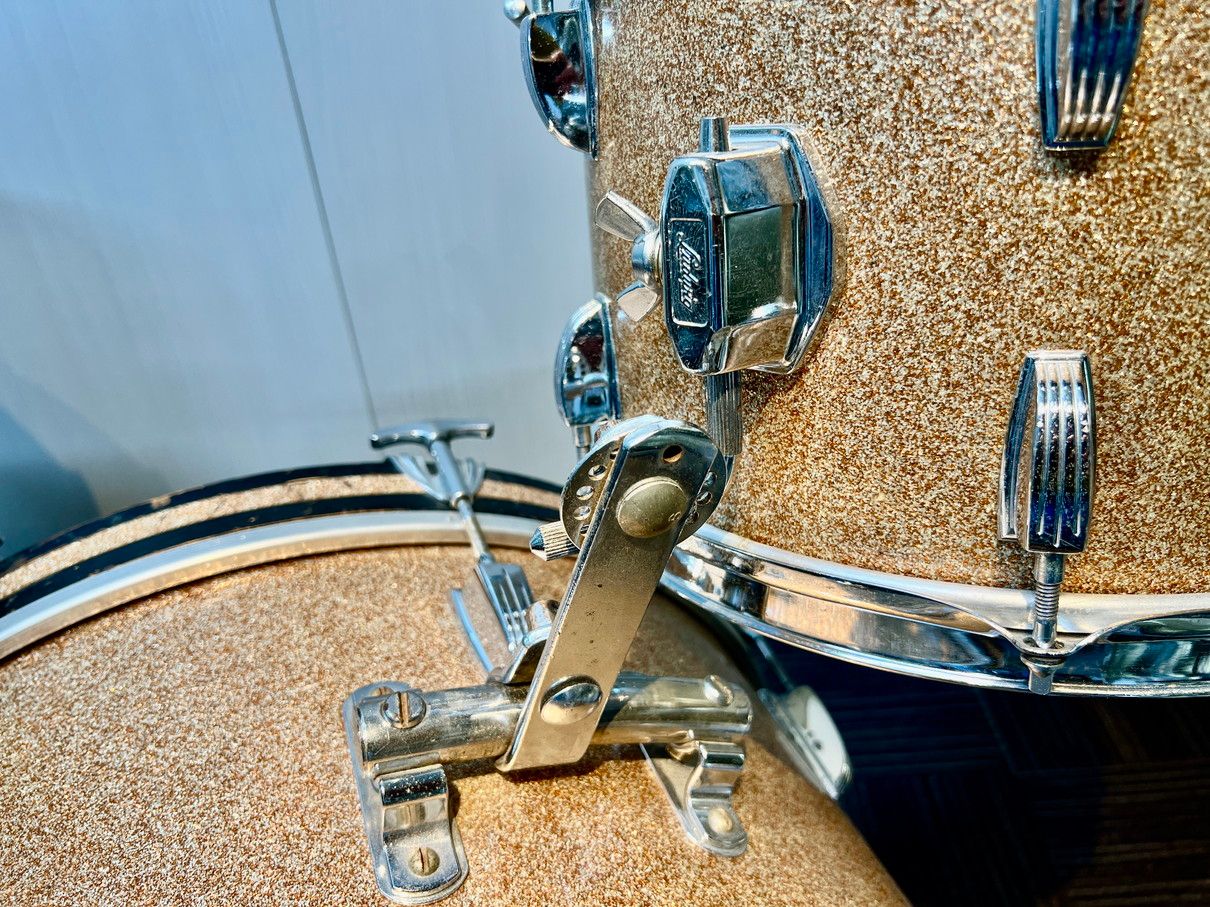 Vintage 60s Ludwig DownBeat 20 12 14 ChampagneSpkl