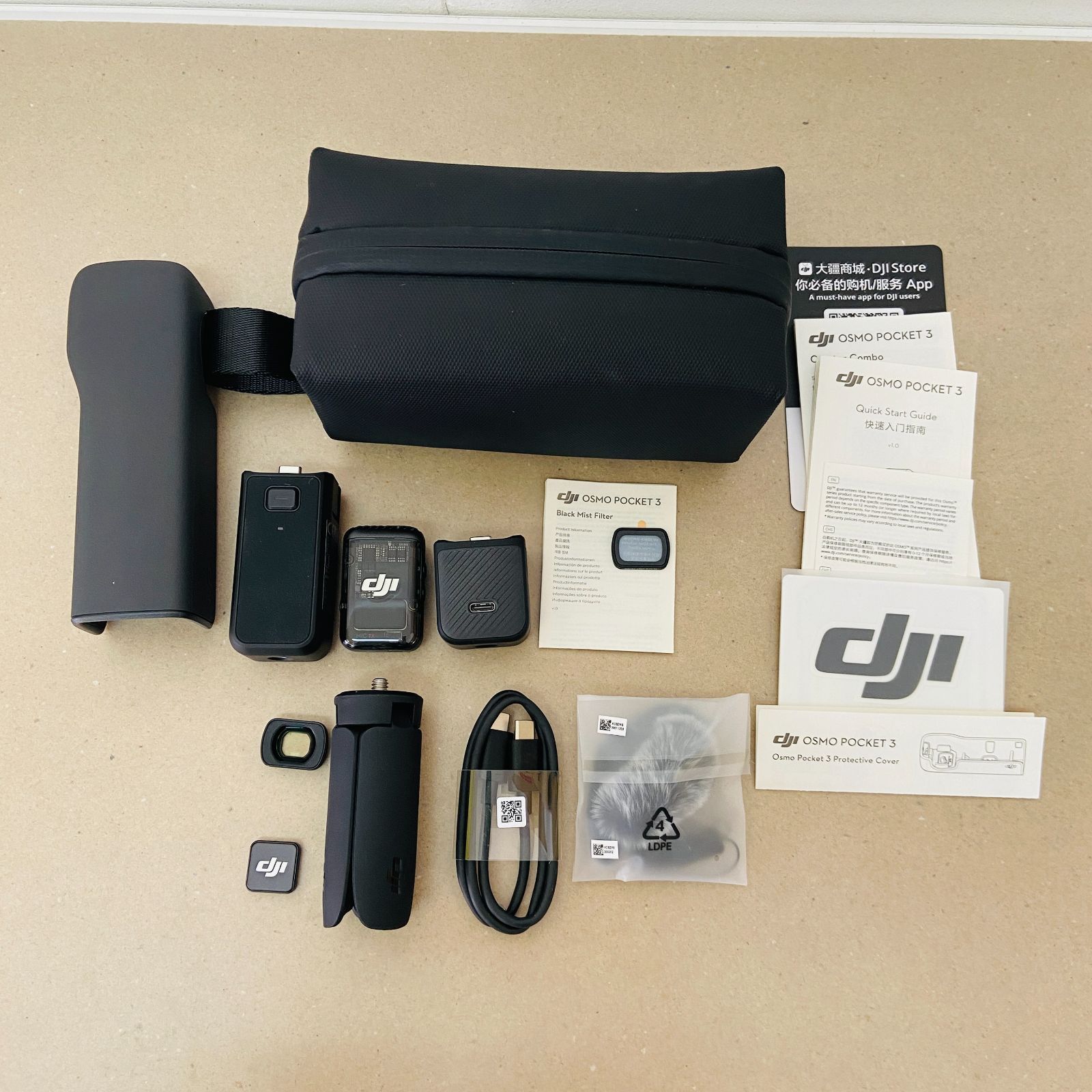 DJI Osmo Pocket 3 Creator Combo 美品 Amazon.co.jp: DJI vlogカメラ Osmo Pocket 3 クリエイター