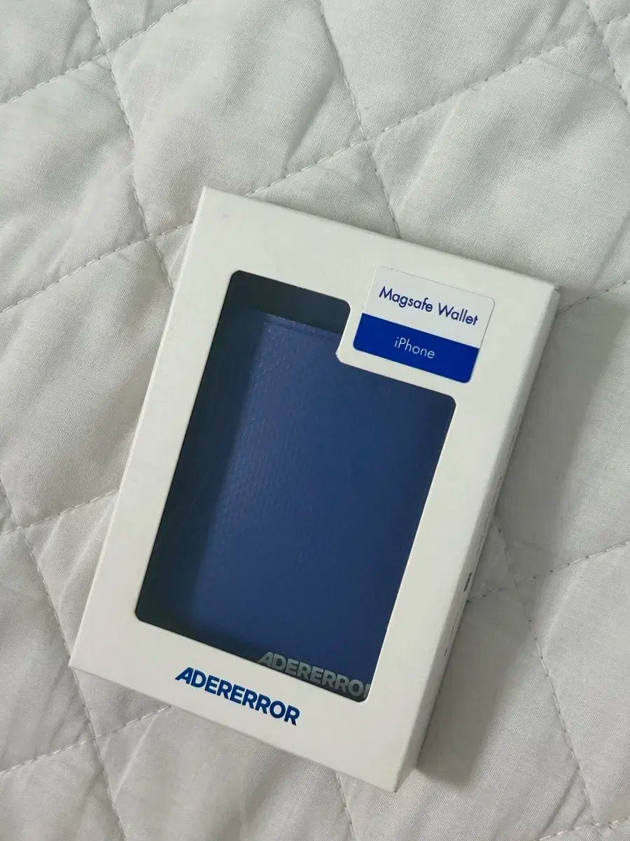 ADERERROR MagSafe マグセーフカードウォレット&ステッカー ADERERROR MagSafe マグセーフカードウォレット&ステッカー