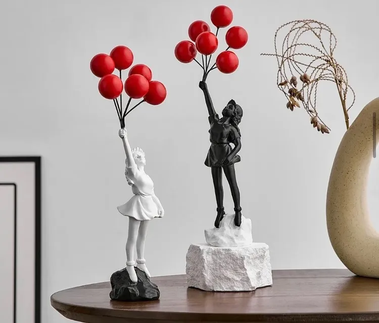 バンクシー フィギュア 風船と少女 インテリア 【新品未使用】Banksy Girl With Balloon 風船 少女 赤い風船を持った少女  オブジェ フィギュア レプリカ 置物 おしゃれ アート作品 レプリカ アート作品 絵画|mercariメルカリ官方指定廠商|Bibian比比昂代買代購