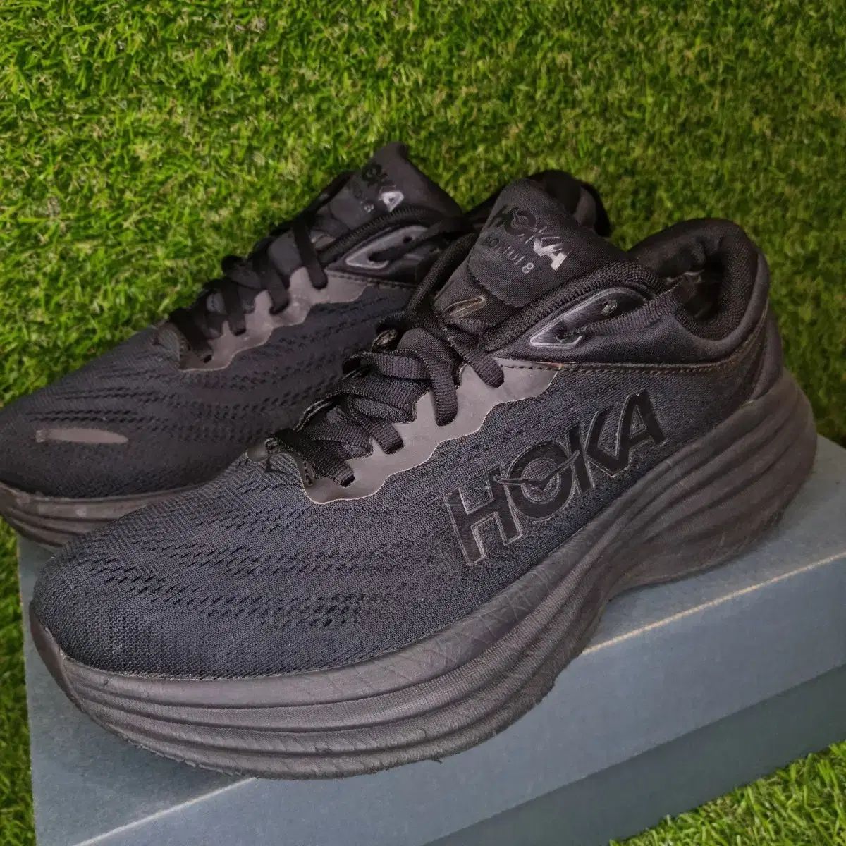 HOKA ONE ONE ボンダイ8 オールブラック ランニングシューズ 275