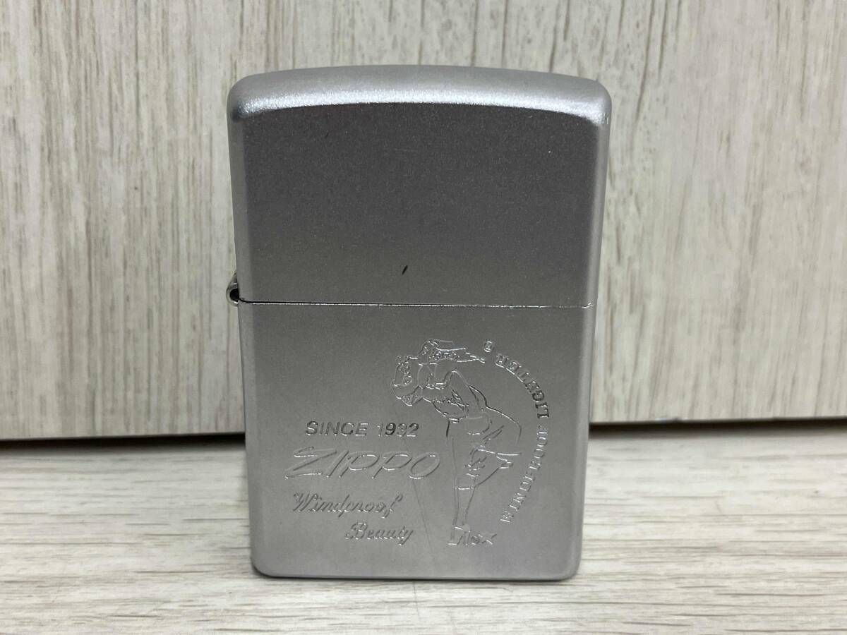 絶版 Zippo 2000年製造 限定 クレストデザイン 純銀メタル付き 絶版 Zippo 2000年製造 限定 クレストデザイン 純銀メタル付き 絶版