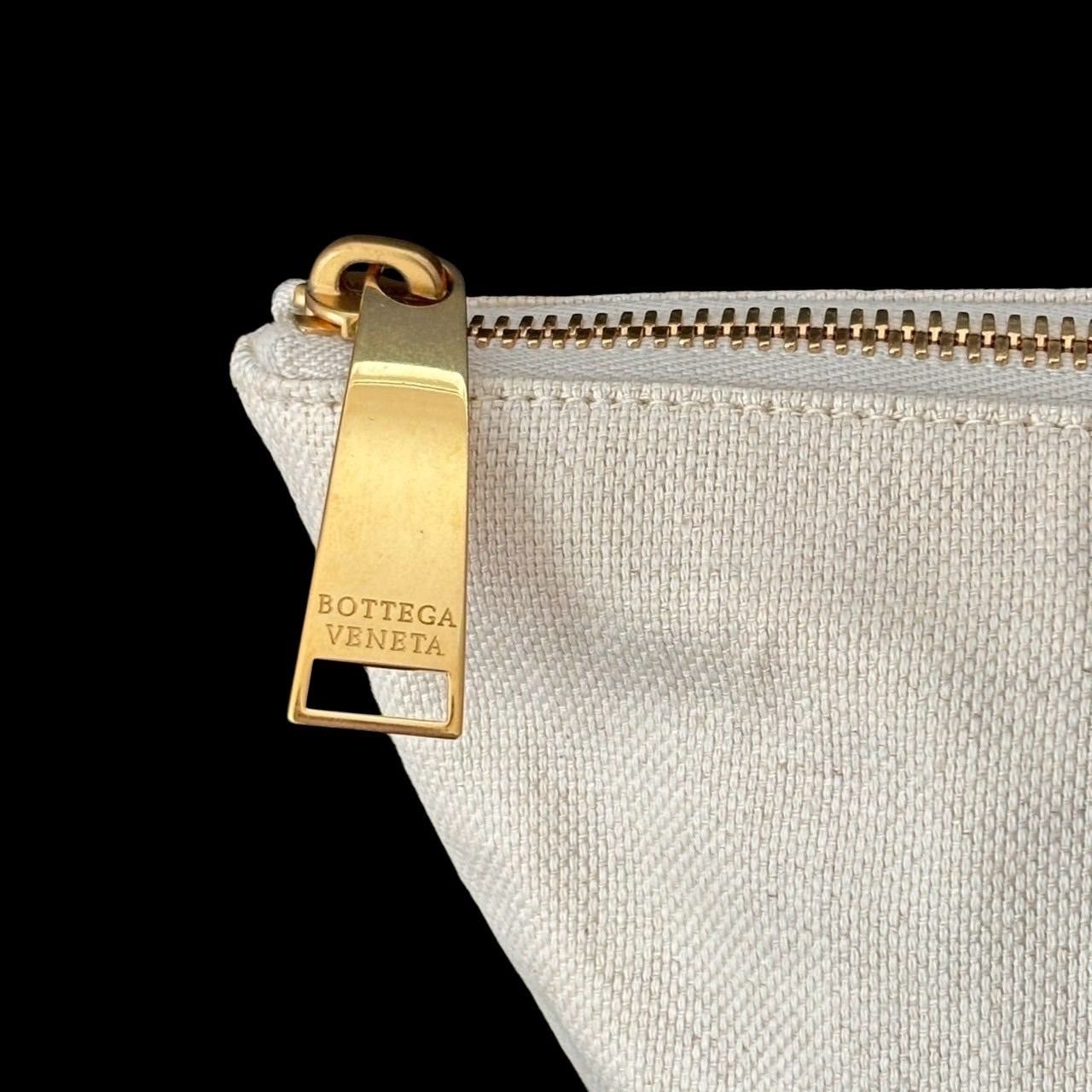 BOTTEGAVENETA ボッテガヴェネタ バッグ ポーチ ユニセックス ベージュ 