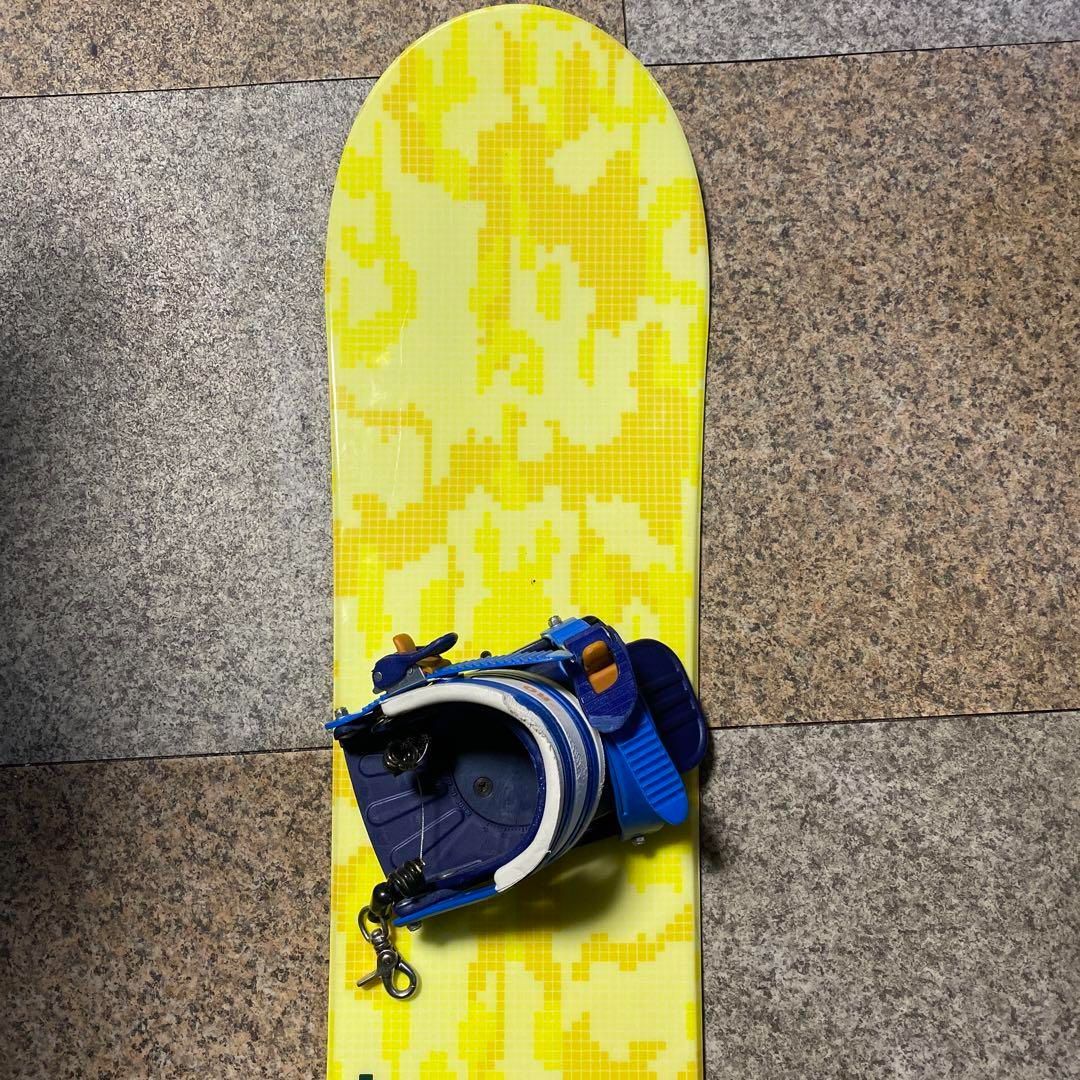 LISKY スノーボード 130cm ビンディングセット 中古品 LISKY スノーボード 130cm ビンディングセット 中古品 - メルカリ