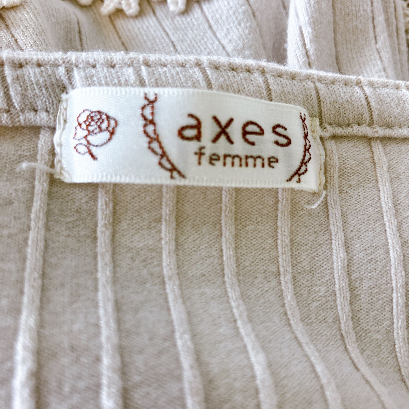 axes famme　アクシーズファム　長袖Tシャツ　リブカットソー　花柄　レース　リボン　姫袖