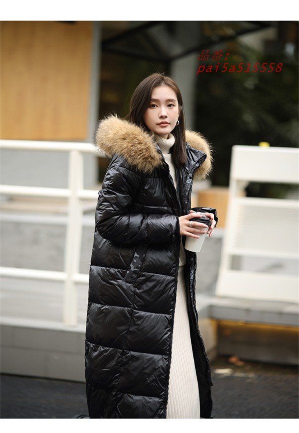 ダウンジャケット