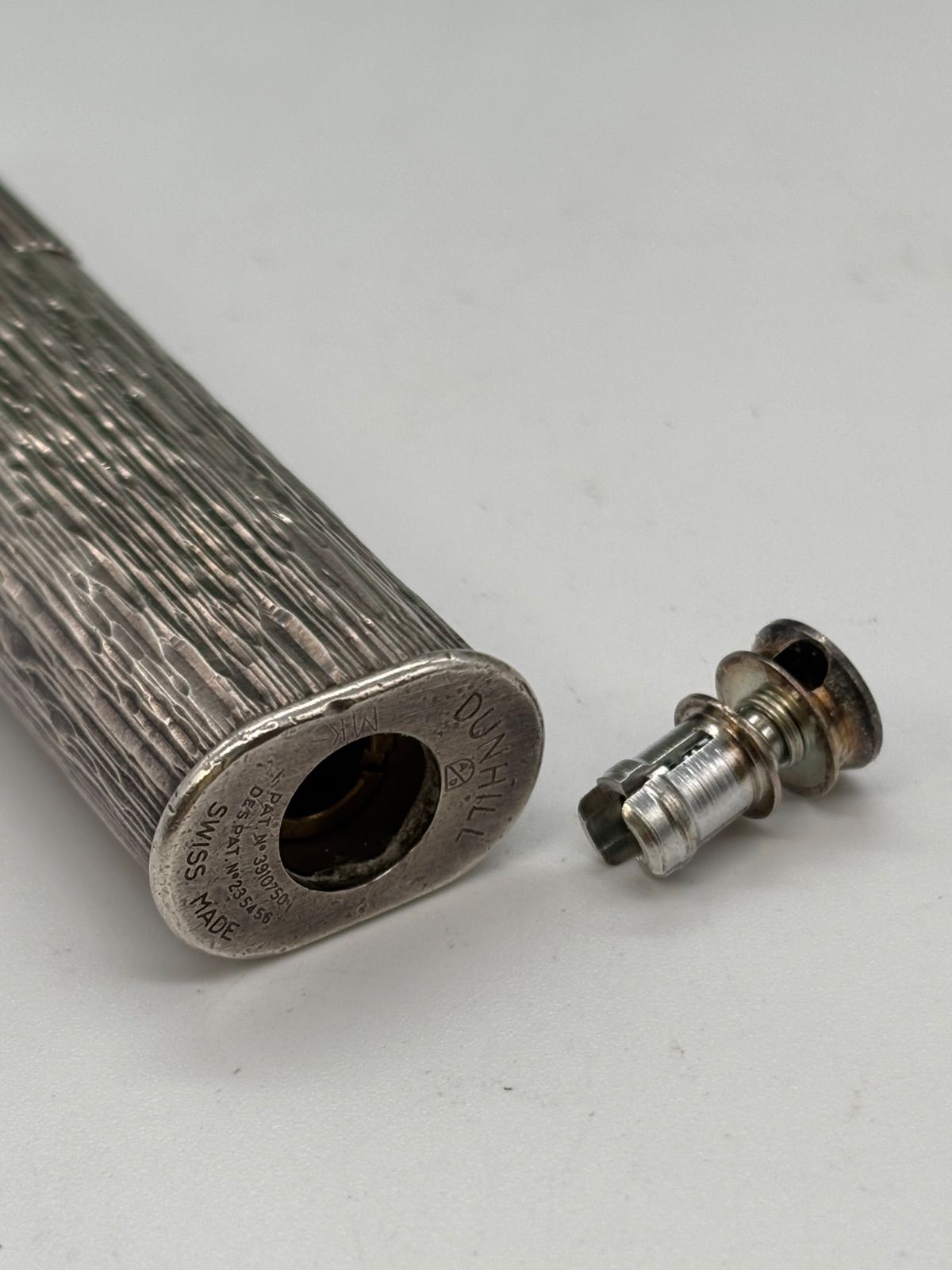 Dunhill ダンヒルガスライター 本物 スリム シルバー Dunhill ダンヒルガスライター 本物 スリム シルバー