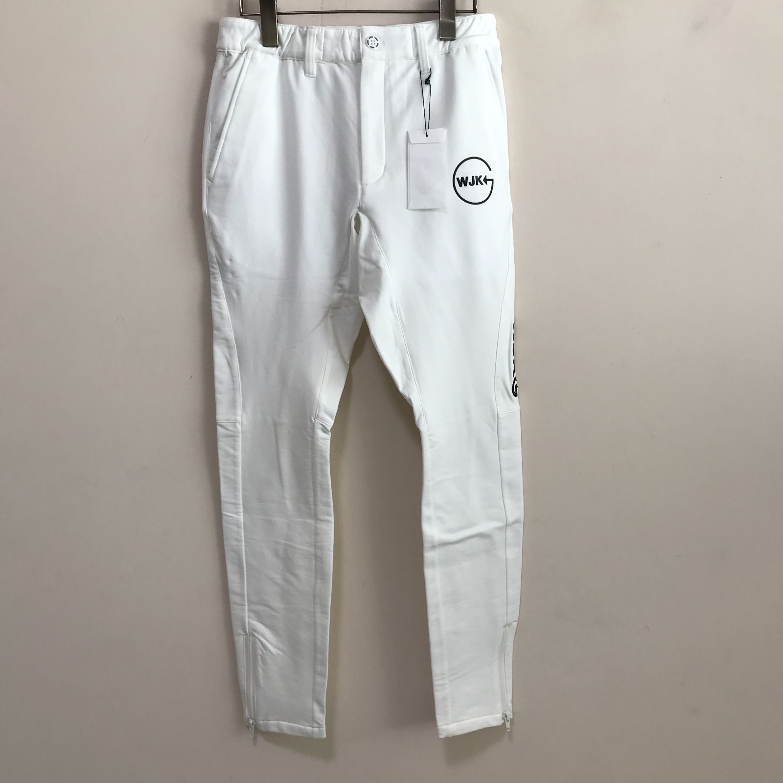 38392コ　【wjk】ダヴルジェイケイジー　GOLF-WJKG-back fleece pants パンツ(gf507c)　ホワイト　S