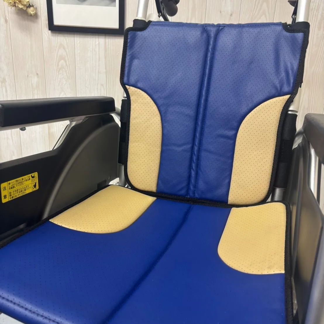 SKT-200 Miki 介助車椅子 コンパクト スキットシリーズ 車椅子 介助式 車椅子 ミキ 介護用品 STEELWINDOWSANDDOORS_COM