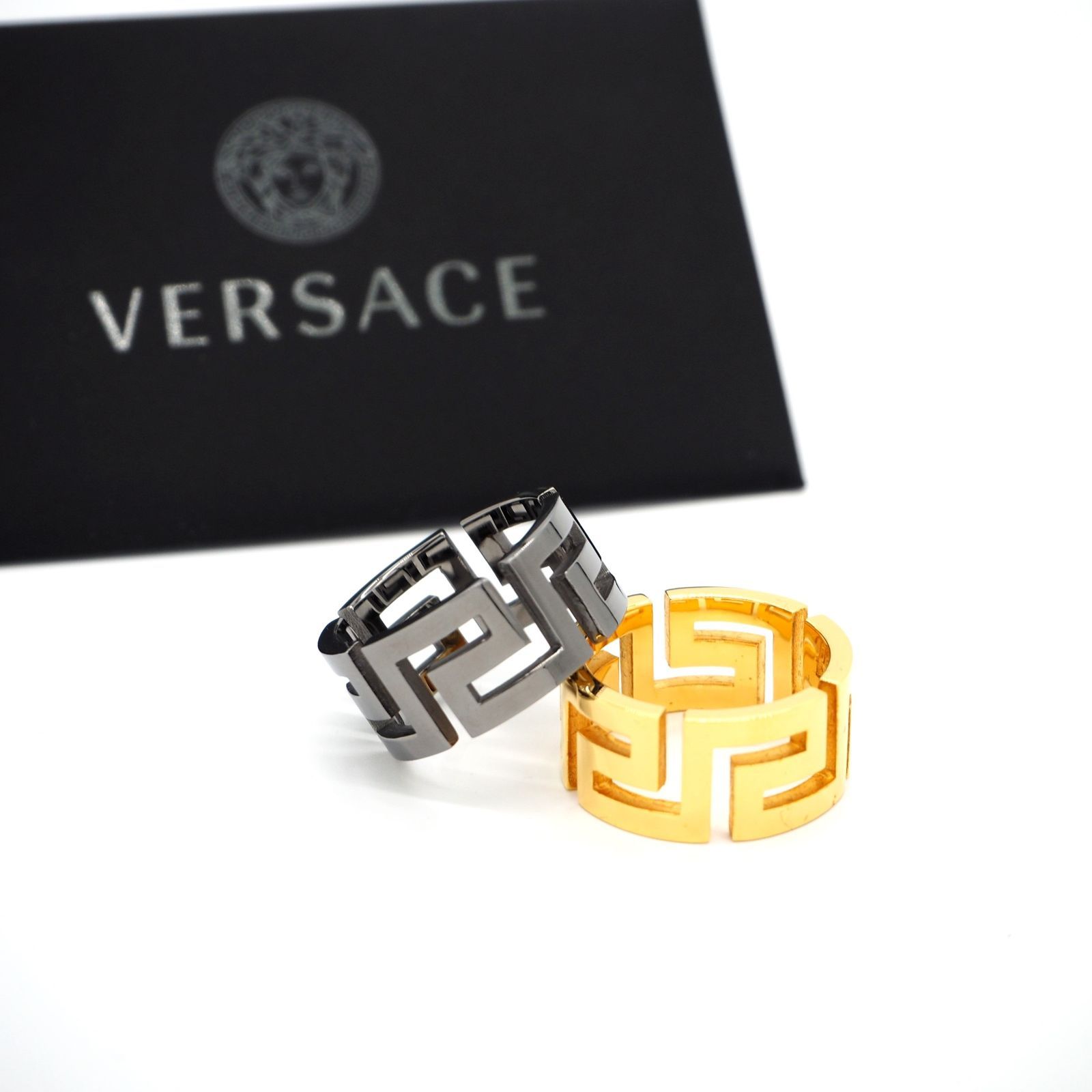 ★新品未使用★VERSACE グリークリング ゴールドメタル