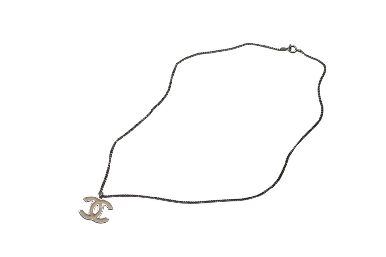CHANEL シャネル ココマーク ネックレス 02C シルバー ホワイト メタル  