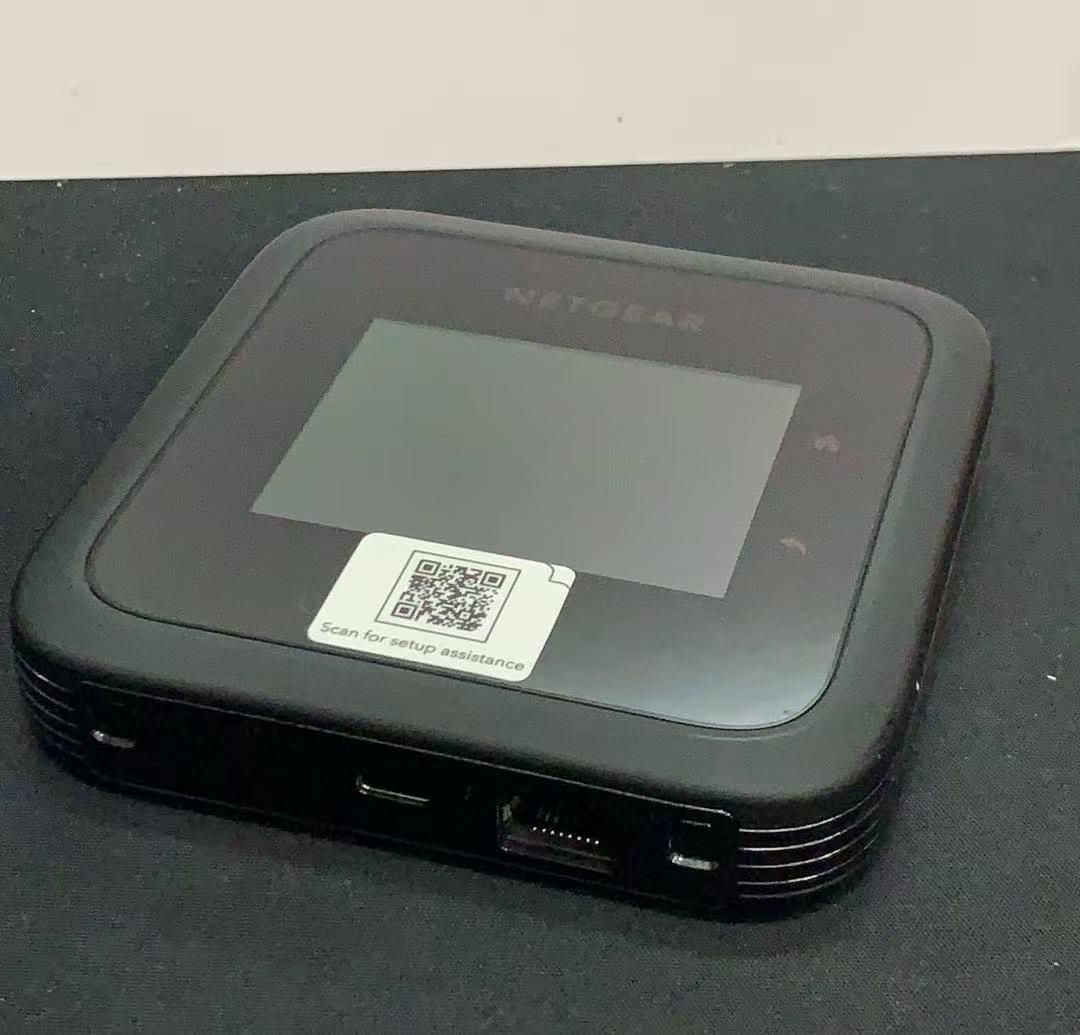  ネットギア NETGEAR M 6 Pro AXE 3600 920837 その他 PC周辺機器