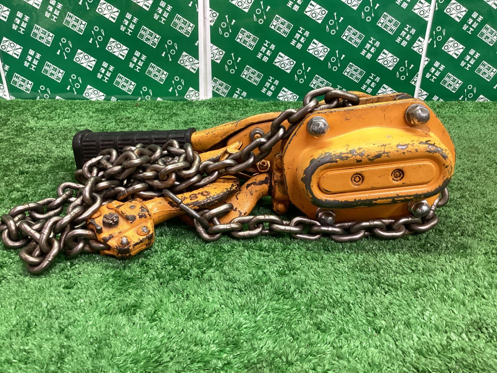 LB008