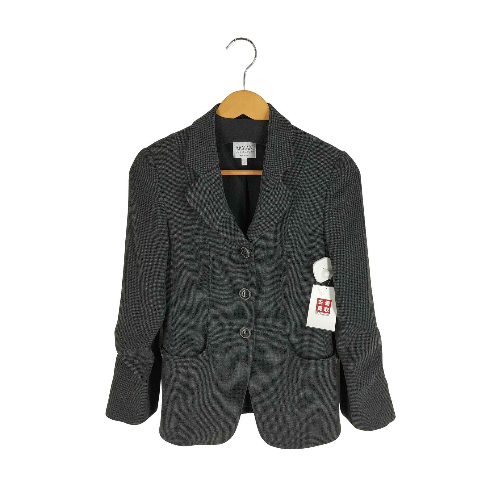 アルマーニコレツィオーニ ARMANI COLLEZIONI バックボタン