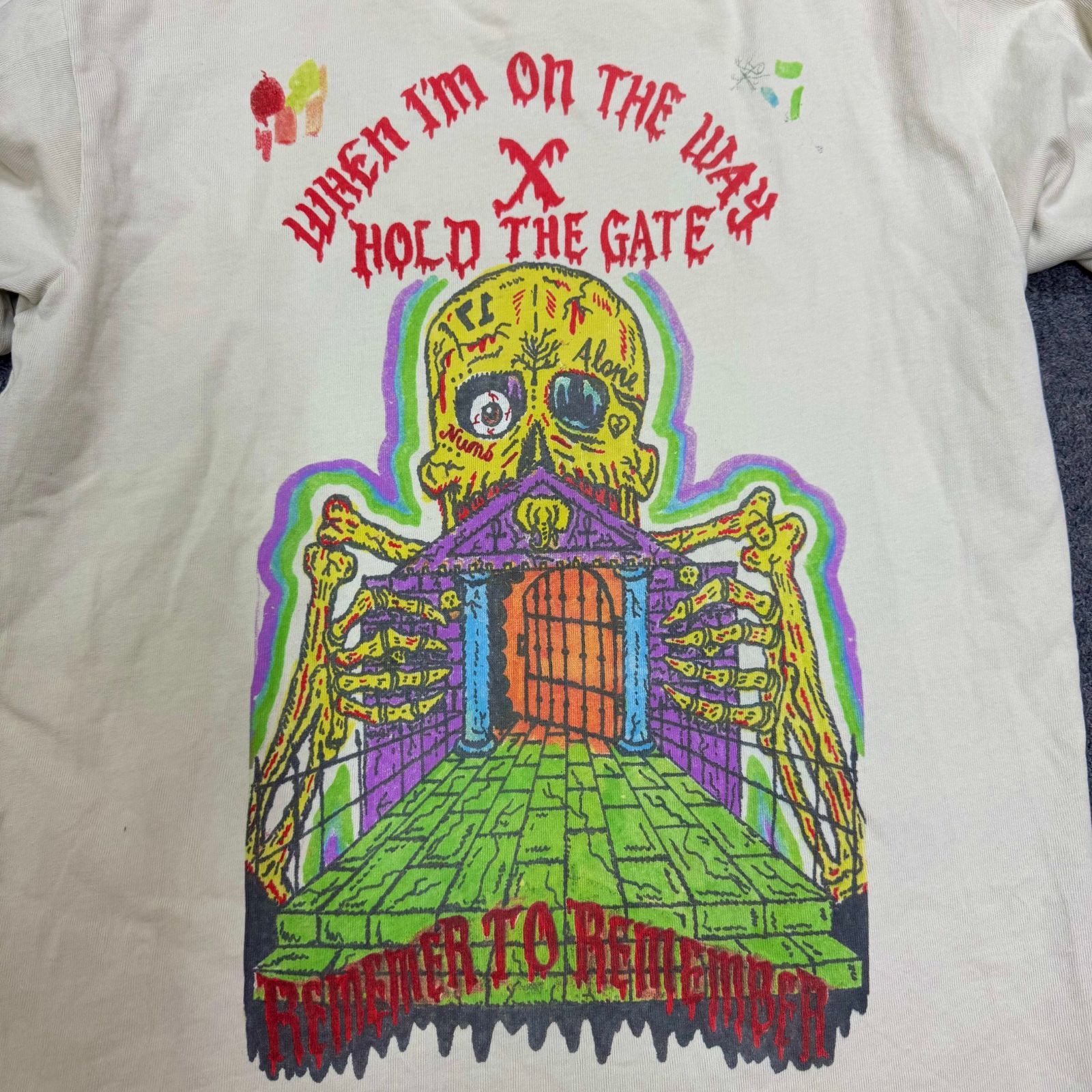 YEEZY SEASON6 × XXX TENTACION 18SS Swallow The Hate Long Sleeve