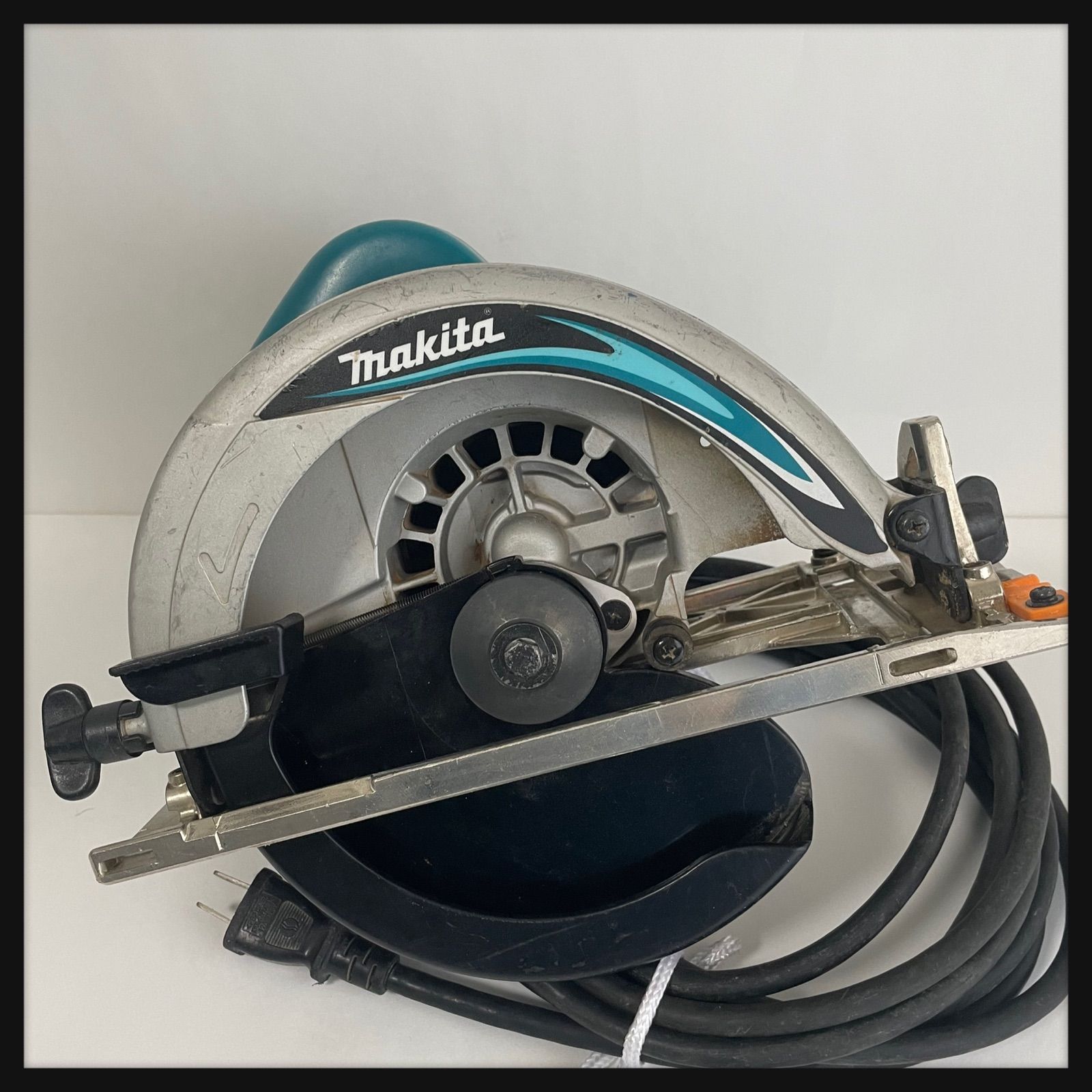Makita 190mm アルミベース 丸のこ 5834BA マキタ ｜電動工具