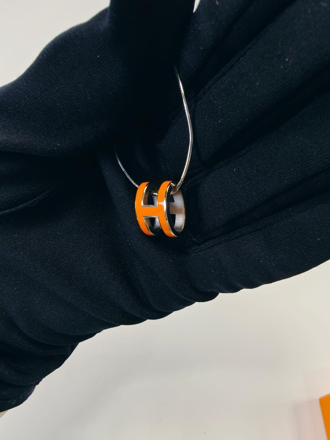 HERMES ポップアッシュ Hネックレス チョーカー オレンジ 9753 HERMES エルメス ポップアッシュ Hネックレス チョーカー Hロゴ